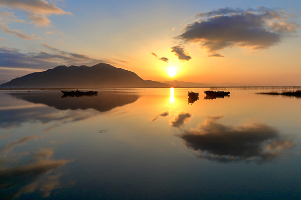 34-15《三位一体》+,卢永顺 13868740867+西门岛(1).jpg 34-15《三位一体》+,卢永顺 13868740867+西门岛(1).jpg